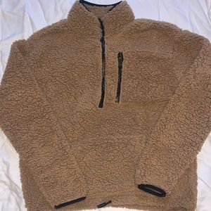 Sherpa junior XL, brown in good cond, quarter zip